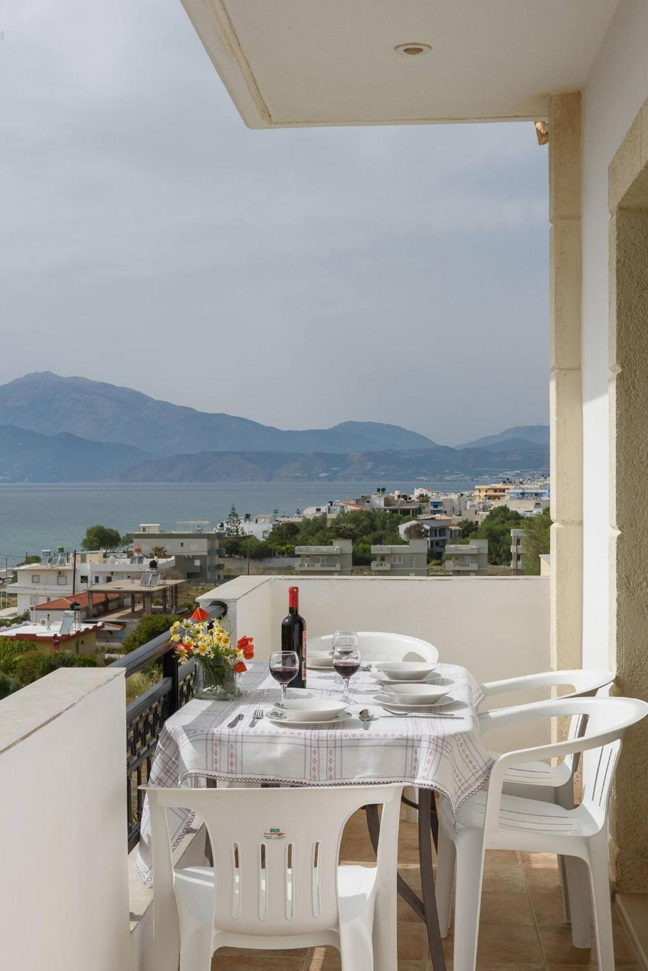 Sofia Apartment, With Sea & Mountain View Kalamaki  Ngoại thất bức ảnh