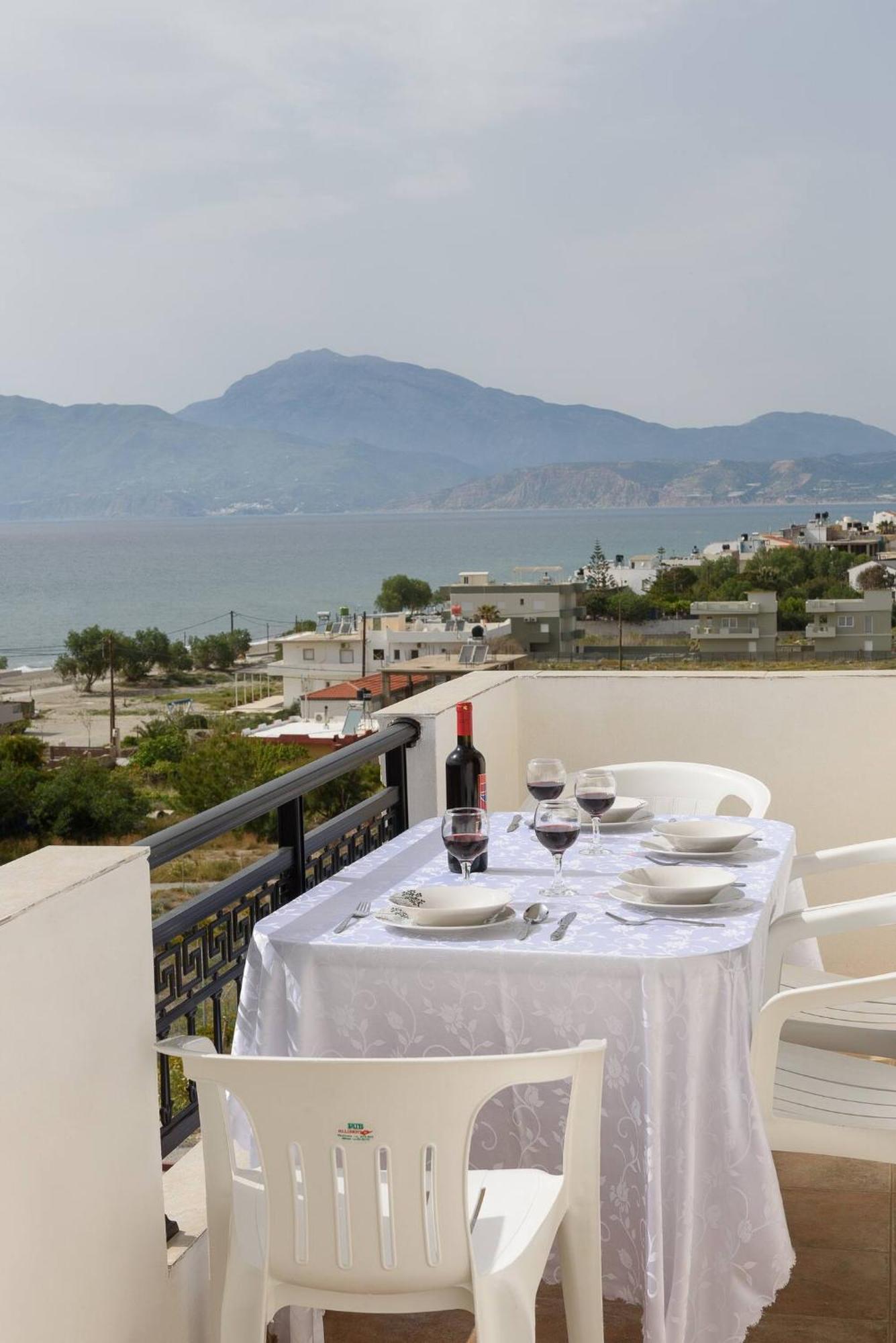 Sofia Apartment, With Sea & Mountain View Kalamaki  Ngoại thất bức ảnh